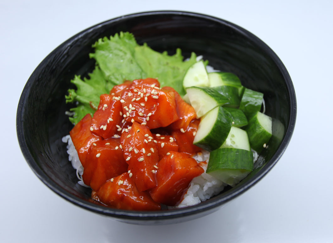 Spicy Salmon / Tuna Donburi